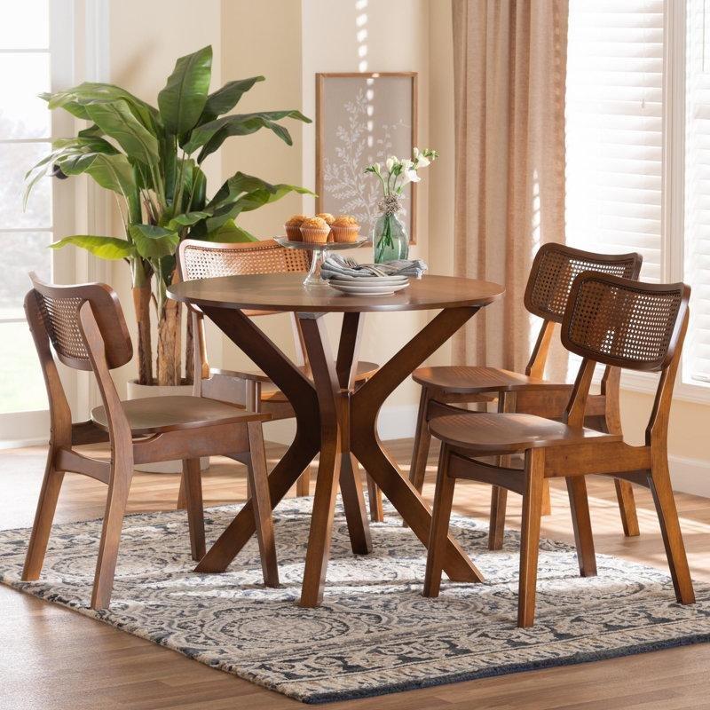 Dört Kişilik Yuvarlak Rattan Yemek Masası Takımı Kahverengi - 88159