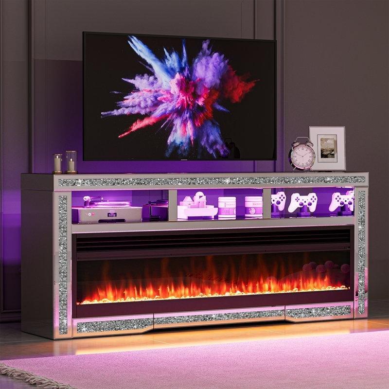 Gümüş Renkli Ezilmiş Elmas Desenli Aynalı Şömineli TV Ünitesi 150 cm - 83080