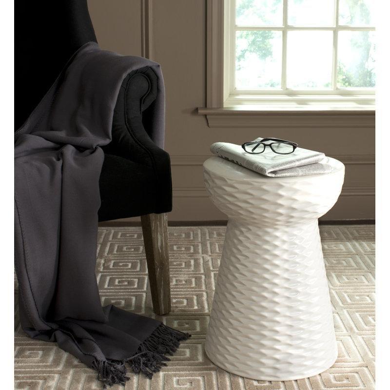 Beyaz Seramik Suya Dayanıklı Seramik Yan Sehpa-44x31x31 cm - 113454