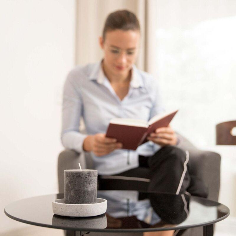 Çok Renkli Metal Temperli Cam Yuvarlak İskandinav Yan Sehpa-56x59x7 cm - 112553