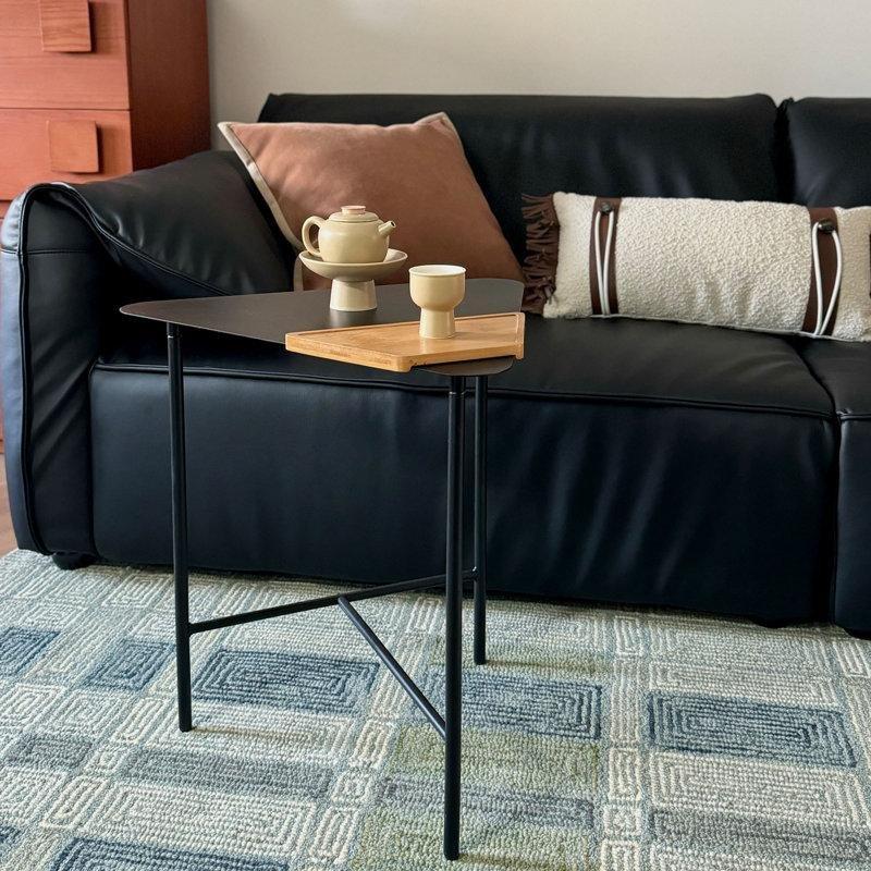 Gri Çelik Bambu Kakma Detaylı Üçgen Yan Sehpa-53x42x42 cm - 113169