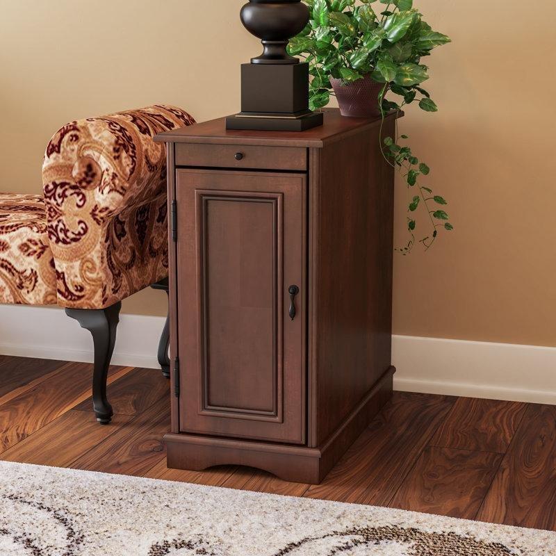 Kahverengi Masif Ahşap MDF Şarj İstasyonlu Gazetelik Yan Sehpa-61x31x61 cm - 112899