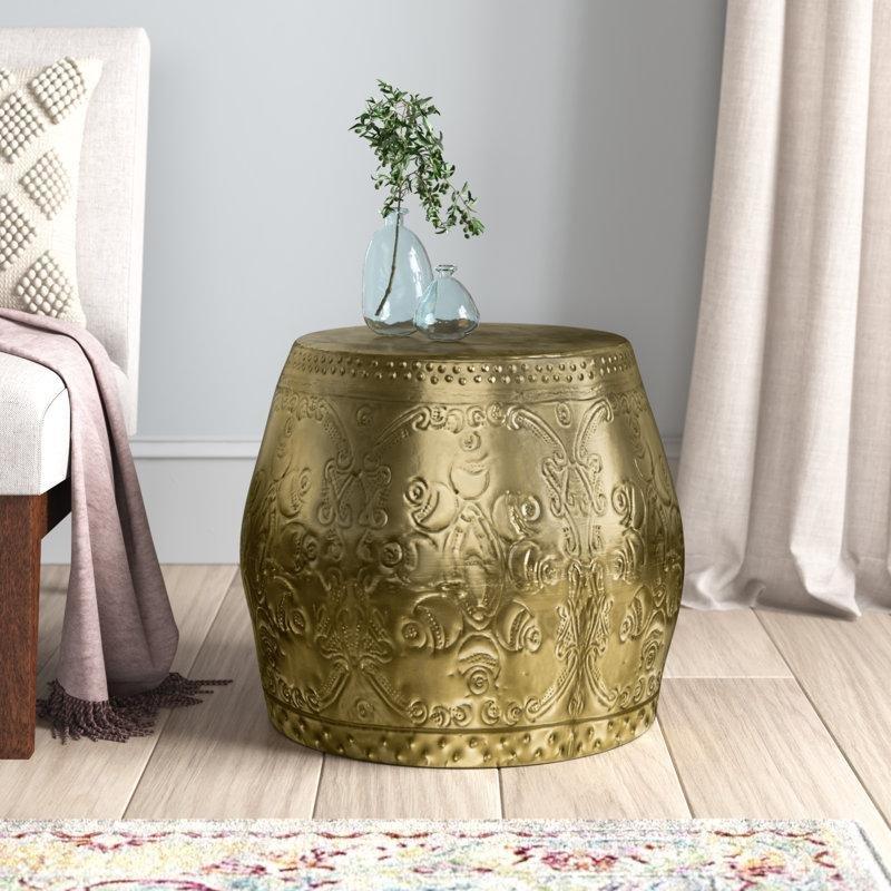 Pirinç Demir Kabartma Detaylı Yuvarlak Pirinç Yan Sehpa-46x51x51 cm - 113121