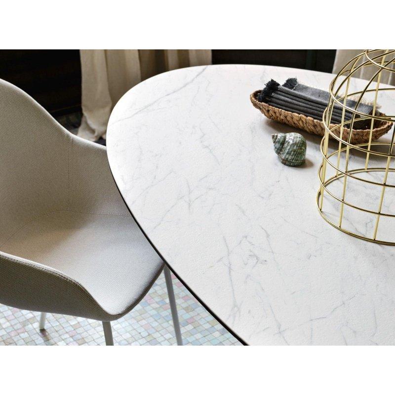Seramik Masa Beyaz Oval 200x100 cm Siyah Tabanlı - 89581