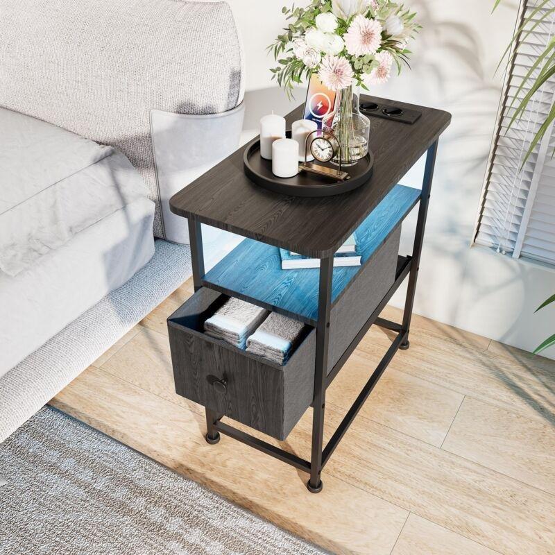 Siyah MDF LED Işıklı Çekmeceli USB ve Type-C Şarjlı Iskandinav Yan Sehpa-60x30x62 cm - 112370