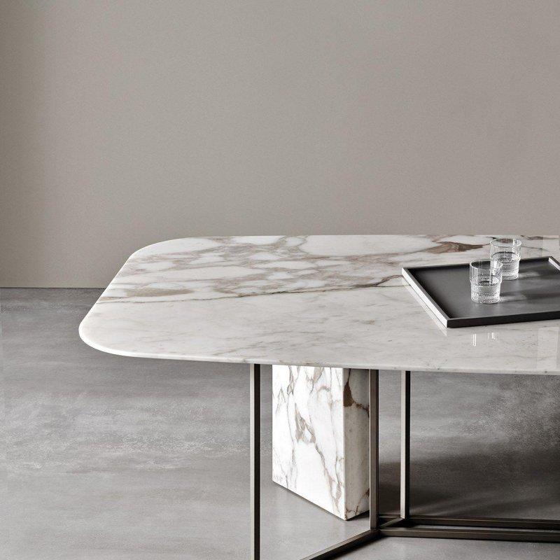 Siyah Metal Ayaklı Calacatta Mermer Masa 280x110 cm - 92194