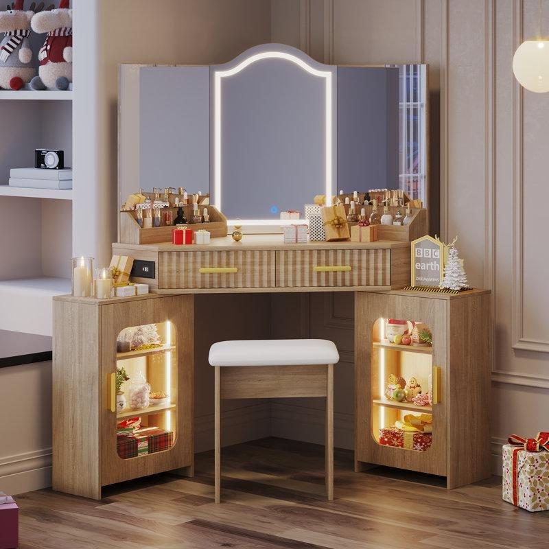 Ahşap Rengi MDF LED Işıklı Üç Aynalı ve Şarj İstasyonlu Köşe Makyaj Masası - 106 cm - 121369