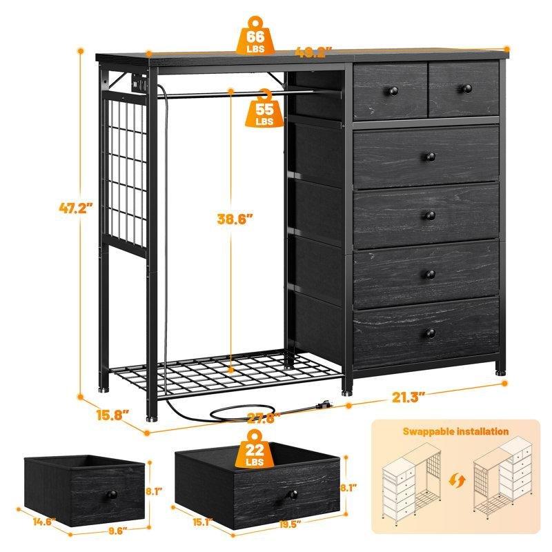 Ahşap ve Metal Gövdeli LED Işıklı Şarj İstasyonlu Askılıklı Şifonyer - 125x41x120 cm - 123046