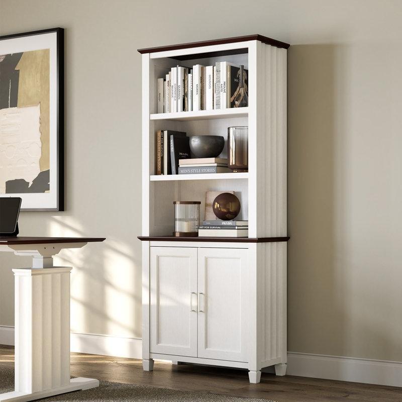 Antik Beyaz Endüstriyel Ahşap Kapaklı Dolaplı ve Dalga Desenli Kitaplık - 80x36x183 cm - 141631
