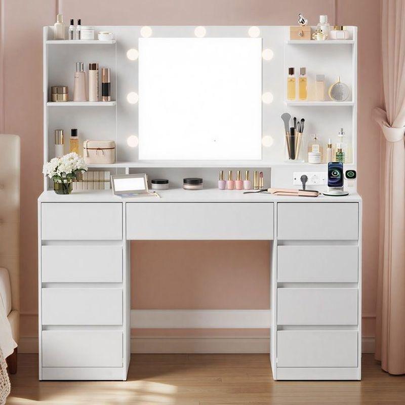Beyaz Ahşap 9 Çekmeceli Prizli ve LED Işıklı Aynalı Makyaj Masası - 107x144 cm - 122389