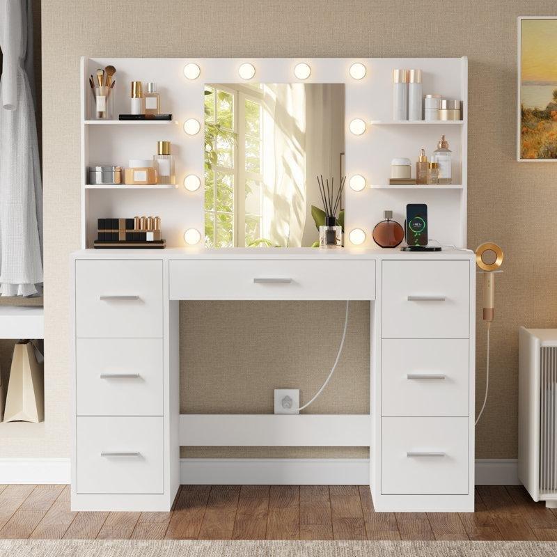 Beyaz Endüstriyel Ahşap 10 LED Işıklı 7 Çekmeceli USB Çıkışlı Makyaj Masası - 110x138 cm - 121918