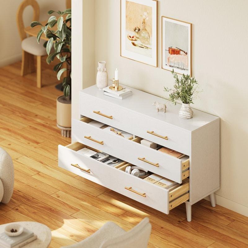 Beyaz Endüstriyel Ahşap 6 Çekmeceli Gold Metal Kulplu Şifonyer - 121x77 cm - 122827