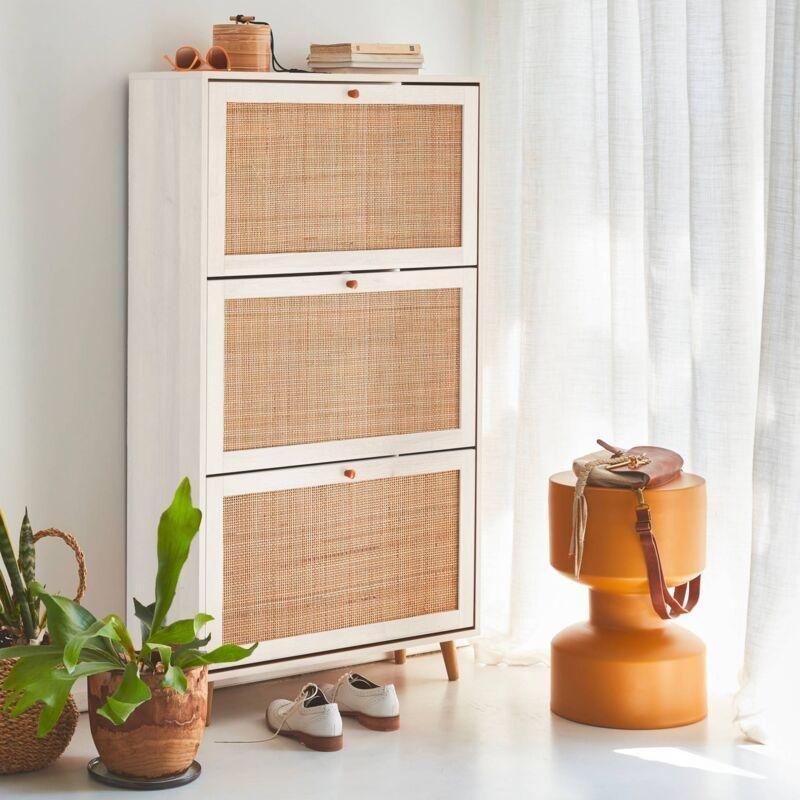 Beyaz Hasır Detaylı 3 Kapaklı Dar Ayakkabılık - 75x26x131 cm - 119433