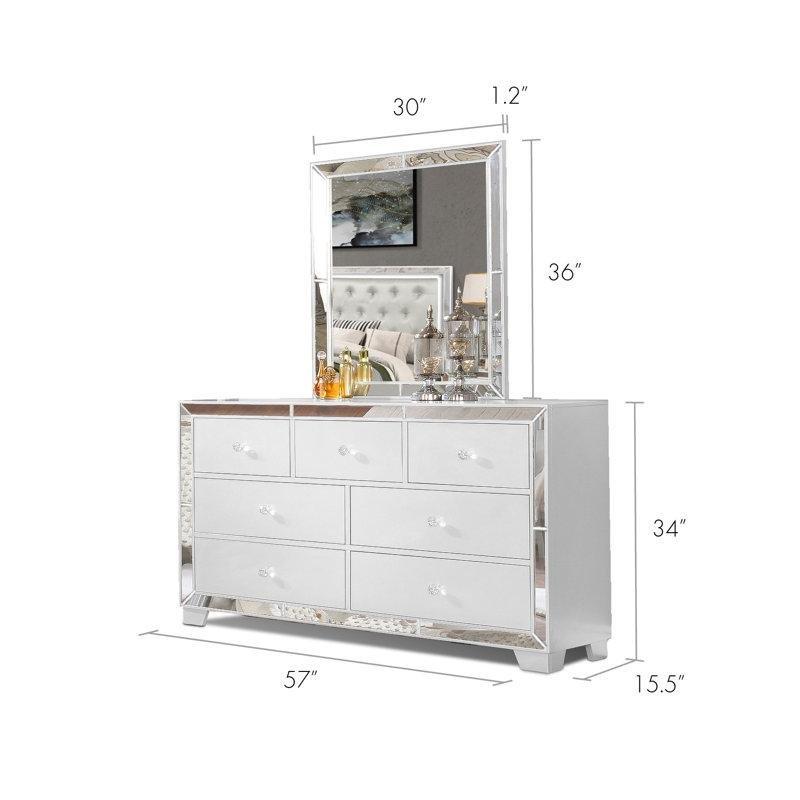 Beyaz Masif Ahşap Kristal Kulp Detaylı 7 Çekmeceli Aynalı Şifonyer - 145 cm - 123990