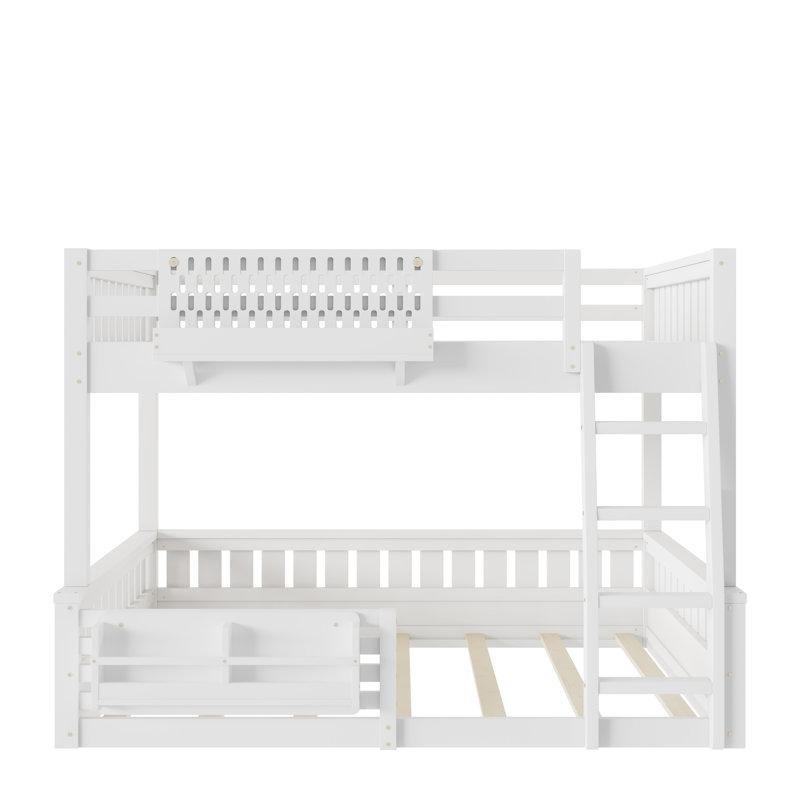 Beyaz Masif Çam Kitaplıklı ve Panolu Geniş Alt Yataklı Ranza - 160x215 cm - 124758