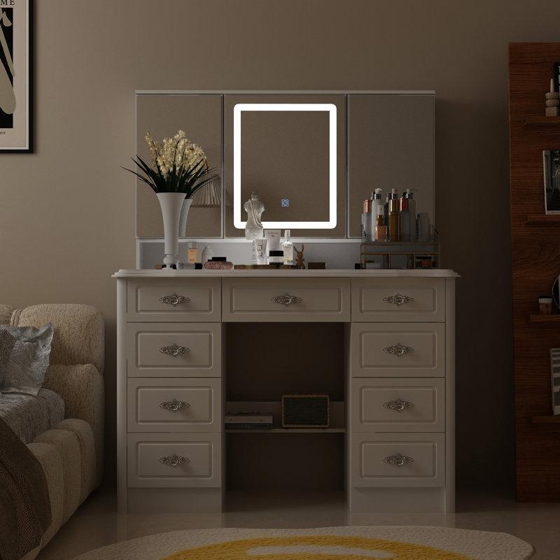 Beyaz Masif ve Endüstriyel Ahşap 9 Çekmeceli 3 Aynalı LED Işıklı Makyaj Masası - 110x40x138 cm - 121753