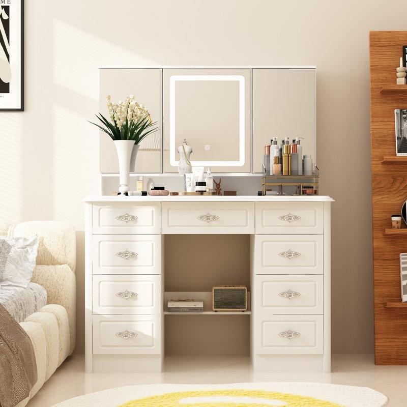 Beyaz Masif ve Endüstriyel Ahşap 9 Çekmeceli 3 Aynalı LED Işıklı Makyaj Masası - 110x40x138 cm - 121753
