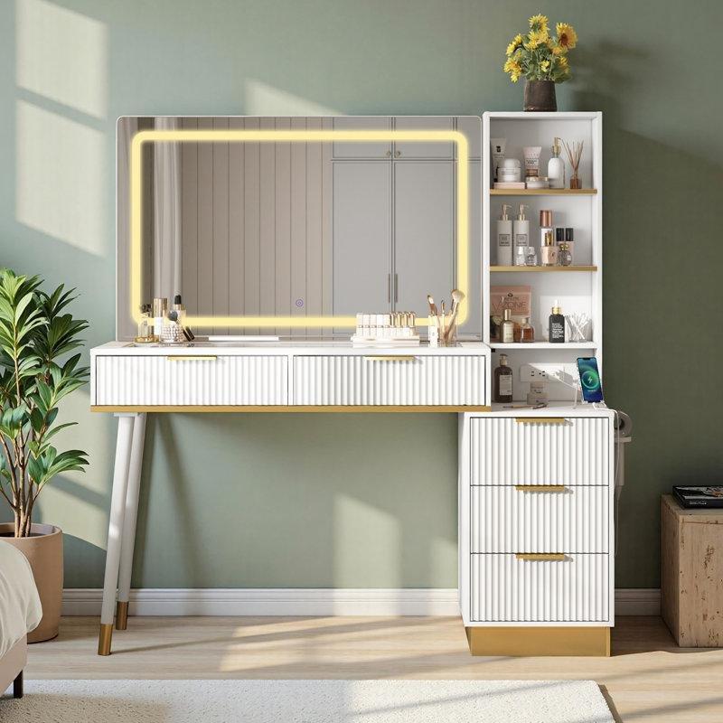 Beyaz MDF Cam Tablalı LED Aynalı ve Şarj İstasyonlu Makyaj Masası - 122 cm - 121831