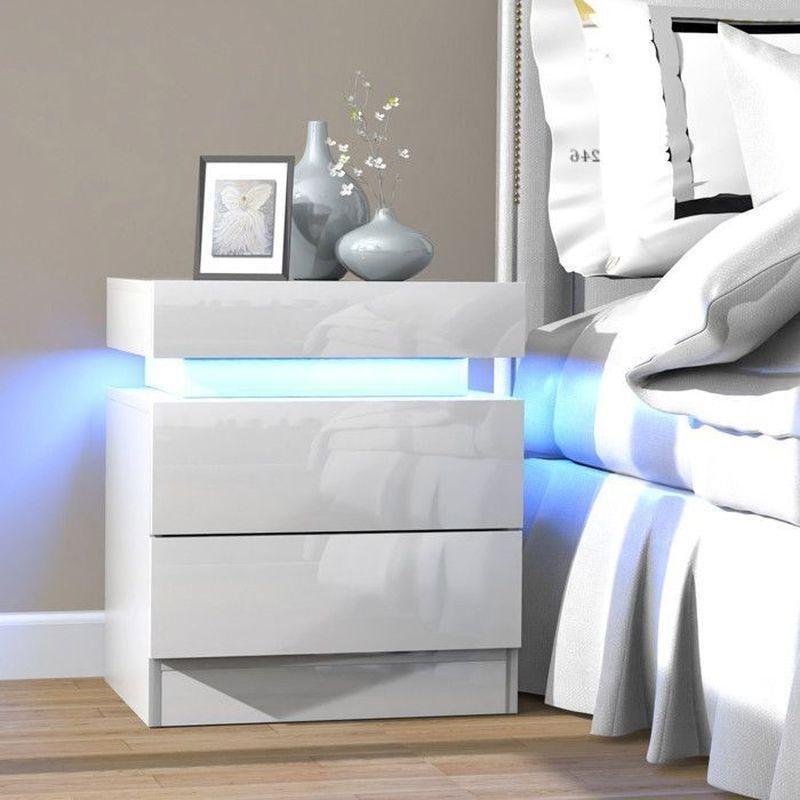 Beyaz Parlak Ahşap LED Işıklı İki Çekmeceli Komodin-45x35x53 cm - 127867