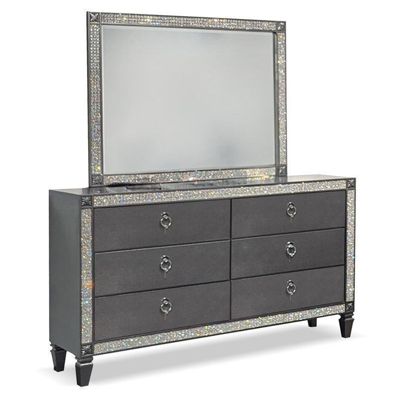 Gri Masif ve MDF Ahşap Kristal Görünümlü Akrilik Detaylı 6 Çekmeceli Aynalı Şifonyer - 160x41x188 cm - 123927