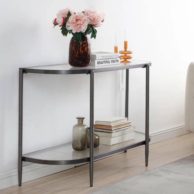 Gri Metal ve Yivli Temperli Cam Raflı Yarım Ay Cam Dresuar - 110x38x75 cm - 132300
