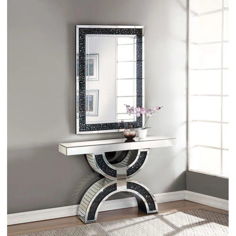 Gümüş Dekoratif Taş Detaylı Geometrik Tasarım Aynalı Dresuar - 120x36x82 cm - 131393