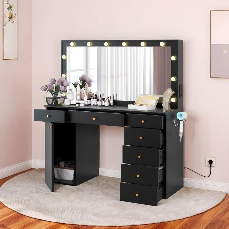 Siyah Ahşap 12 LED Işıklı Prizli 7 Çekmeceli Dolaplı Makyaj Masası - 143 cm - 121876