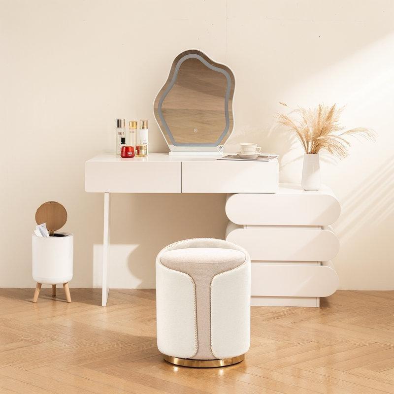 Bej Kadife Metal Döner Makyaj Sandalyesi - 51x41x36 cm - 146202