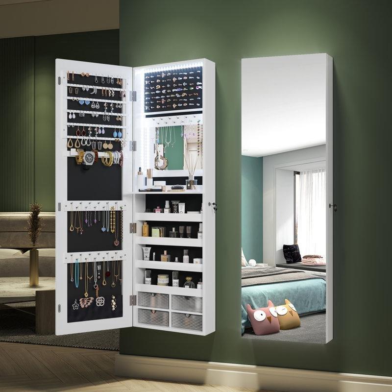 Beyaz Ahşap Kilitli LED Işıklı Boy Aynalı Takı Dolabı - 120x37 cm - 145251