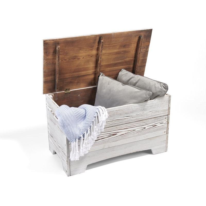 Beyaz Masif Ahşap Yazı Oymalı Güvenlik Menteşeli Oyuncak Dolabı - 80 cm - 149886