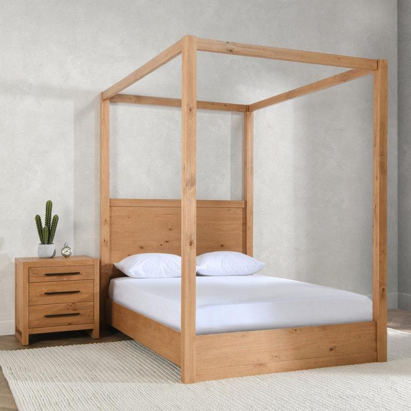 Doğal Kahverengi Masif Çam Ağacı Eskitme Çelik Detaylı Cibinlikli Karyola - 166x216 cm - 142453