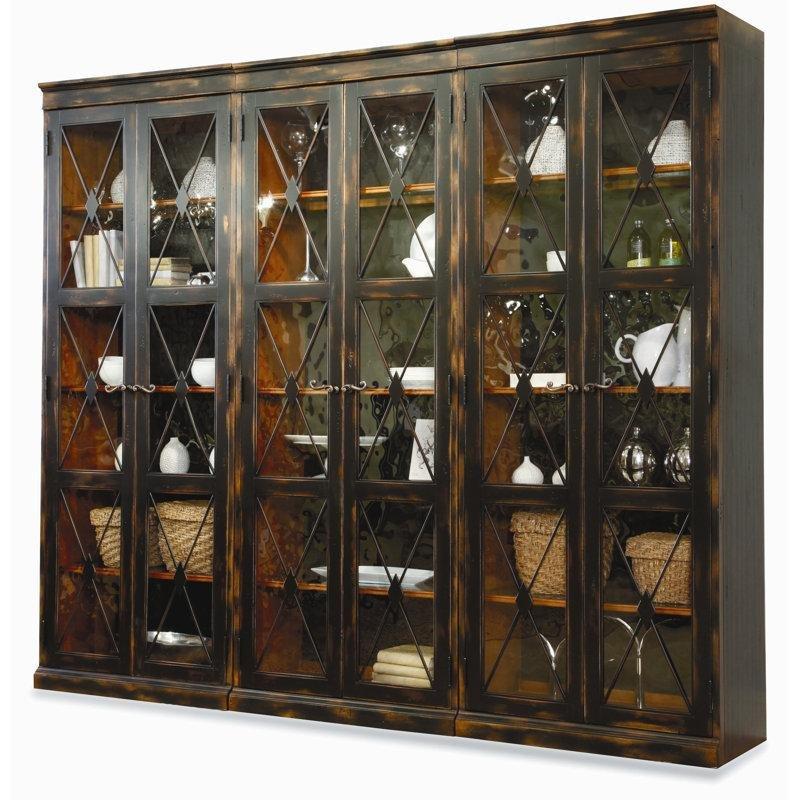 Eskitme Dokulu Siyah Masif Ahşap Işıklı Cam Kapaklı Vitrin - Gümüşlük - 89x44x214 cm - 157057