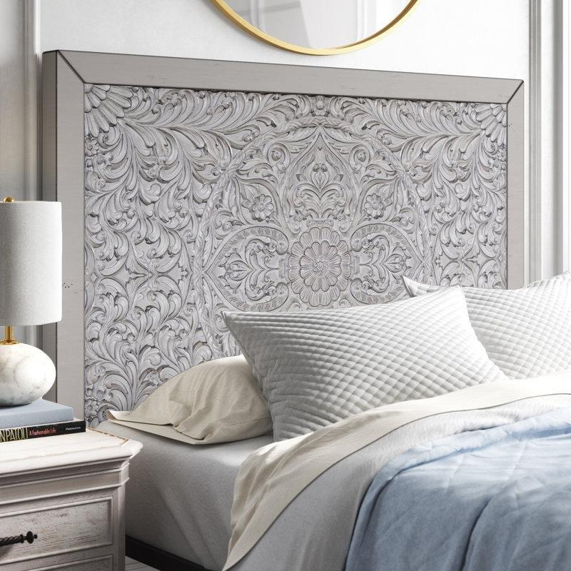 Eskitme Gri Maun Masif Ahşap Oyma Detaylı Panel Yatak Başlığı - 206x163 cm - 144594