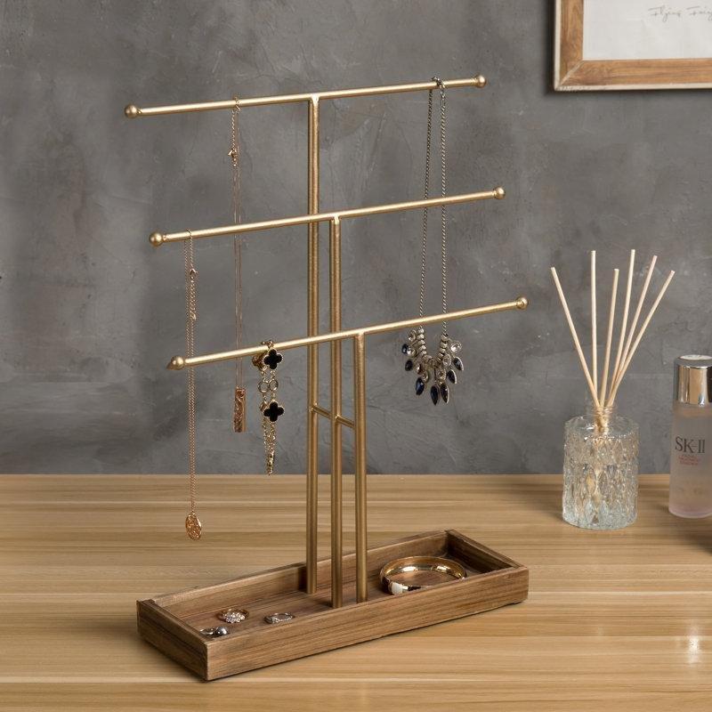Gold Metal ve Ahşap Tepsili 3 Katlı Takı Standı - 41 cm - 145200