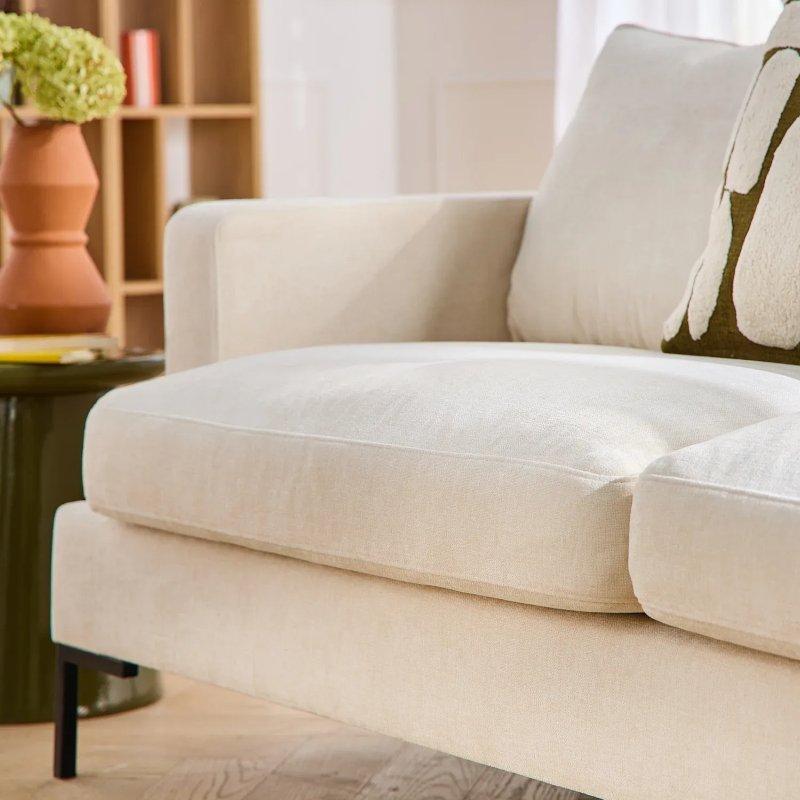 Kırık Beyaz Kumal Kumaş Kuş Tüyü Dolgulu Siyah Metal Ayaklı 3 Kişilik Koltuk - 215 cm - 154586