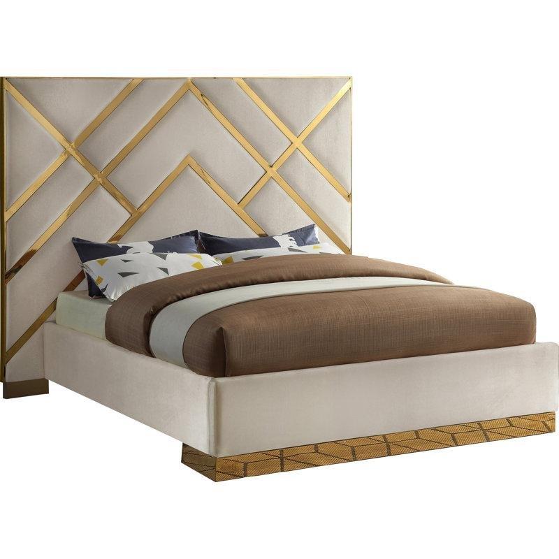 Krem Kadife ve Gold Metal Geometrik Desenli Yatak Başlığı - 248 cm - 144945