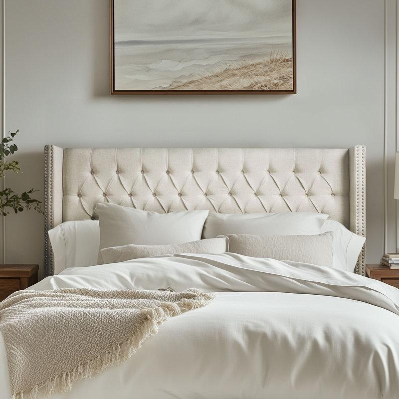 Krem Kumaş Kulaklı Düğme Kapitoneli ve Zımba Detaylı Yatak Başlığı - 215 cm - 144903