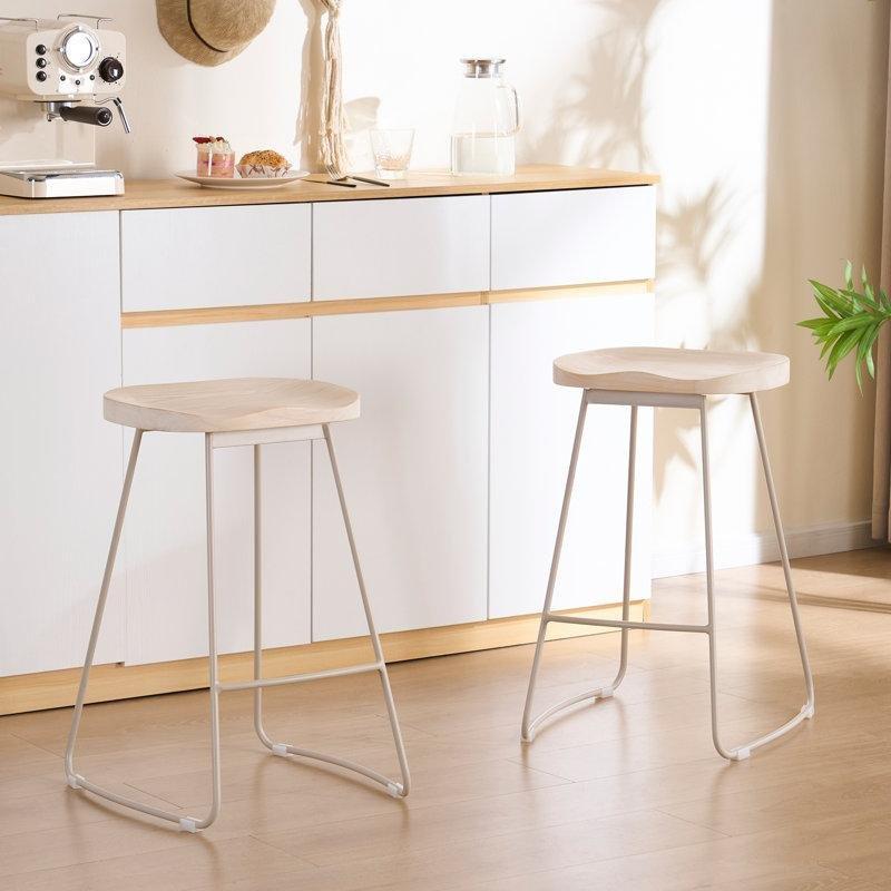 Krem Metal Ayaklı Bej Masif Karaağaç Eyer Oturaklı Bar Sandalyesi 2li Set - 65 cm - 148203
