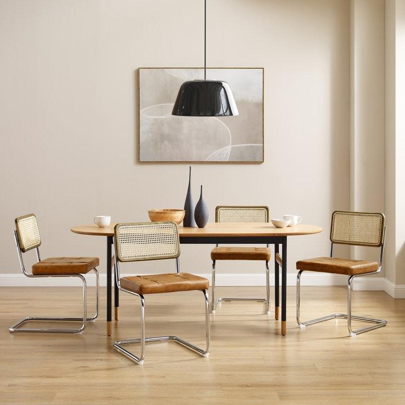 Krom Ayaklı Suni Deri Kapitoneli El Örgüsü Rattan Sandalye 4lü Set - 146331
