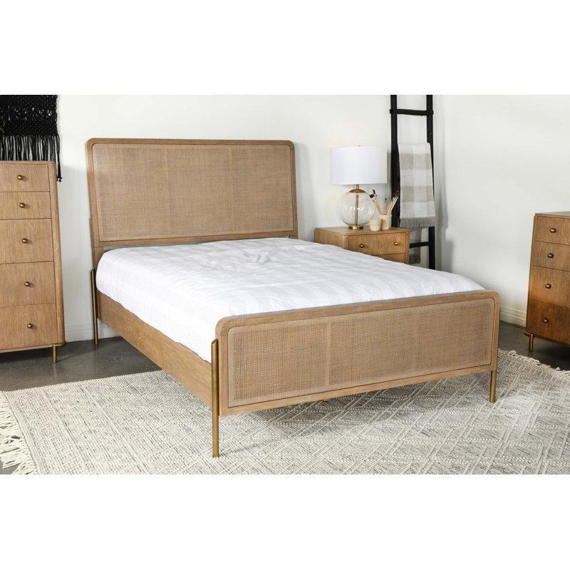 Kum Rengi Rattan Panelli Eskitme Gold Metal Ayaklı Masif Ahşap Karyola - 143230