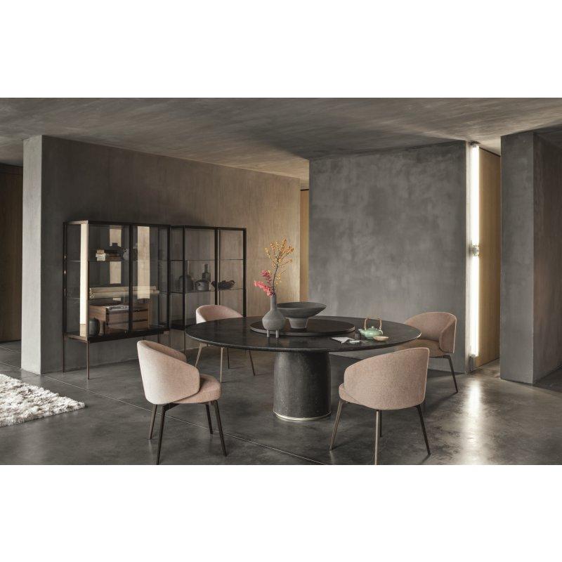 Metal Ayaklı Döşemeli Tasarım Sandalye - 147360