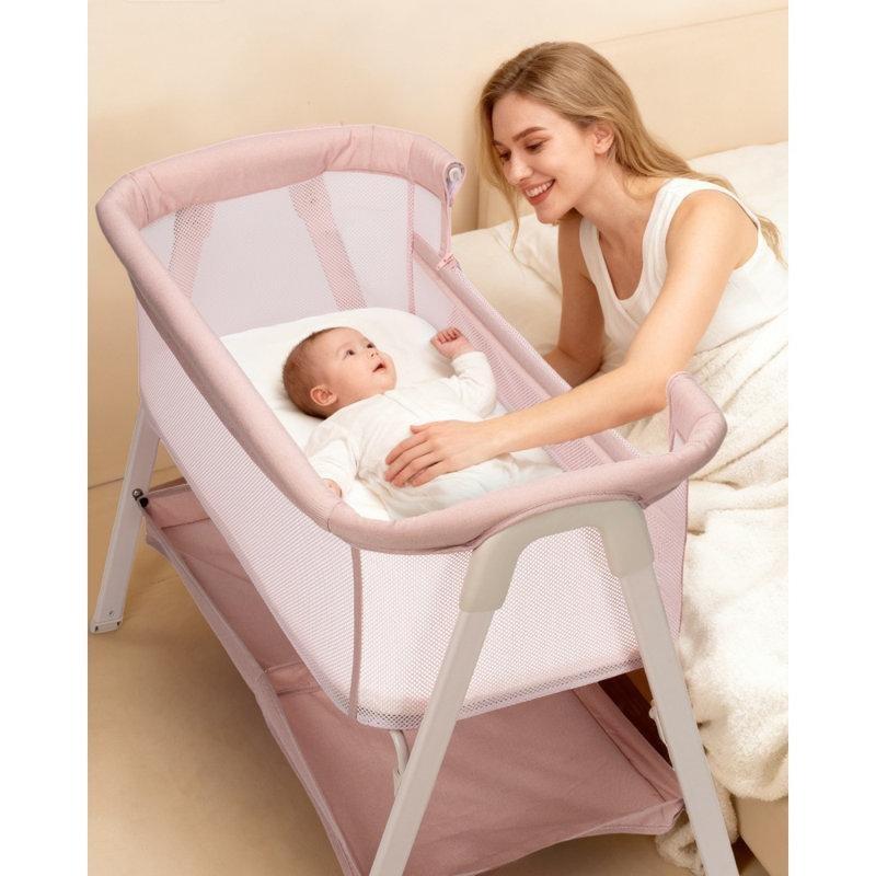 Pembe Metal Tekerlekli ve Saklama Sepetli Ayarlanabilir Anne Yanı Beşik - 89x49 cm - 161785