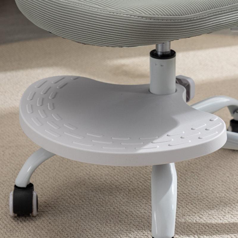 Plastik Ayak Destekli Yüksekliği Ayarlanabilir Döner Tekerlekli Çocuk Çalışma Sandalyesi - 146721