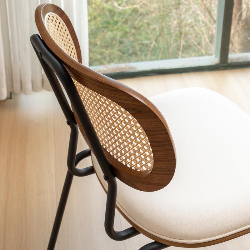 Siyah Metal Ayaklı Vegan Deri Döşemeli Masif Ahşap 4lü Set Rattan Sandalye - 146298