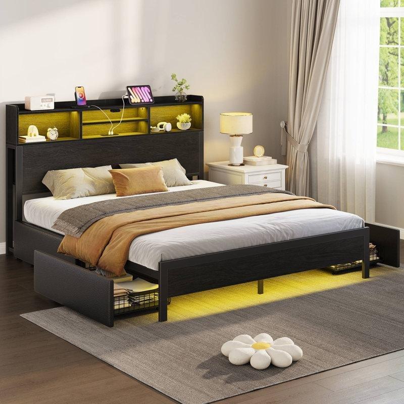 Siyah Metal ve Endüstriyel Ahşap LED Aydınlatmalı USB Girişli 4 Çekmeceli Raflı Başlıklı Karyola - 143x214 cm - 142285