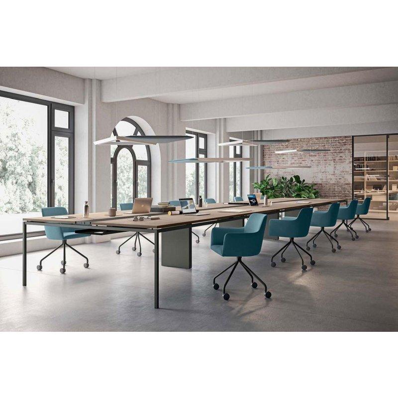 Yumuşak Döşemeli İnce Profilli İtalyan Tasarım Ofis Sandalyesi - 147393