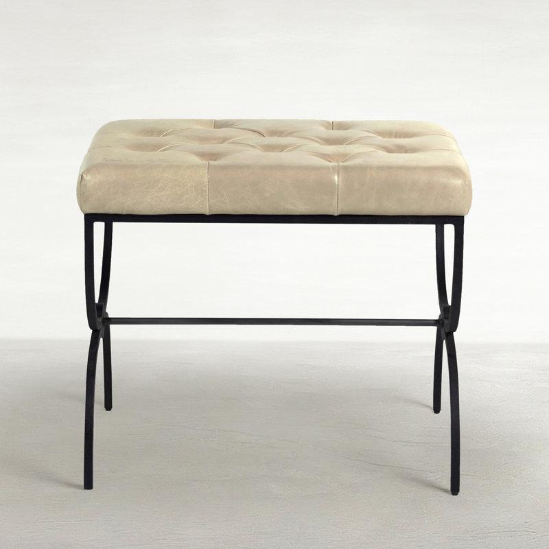 Açık Gri Suni Deri Fırçalanmış Pirinç Kapitoneli Makyaj Masası Pufu - 64x49 cm - 233327
