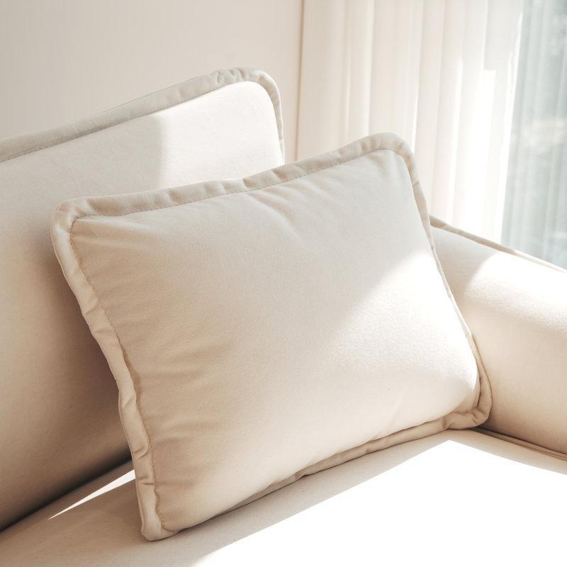 Bej Kadife Kumaş Geniş Oturumlu Kırlentli Tekli Koltuk - 126 cm - 203006