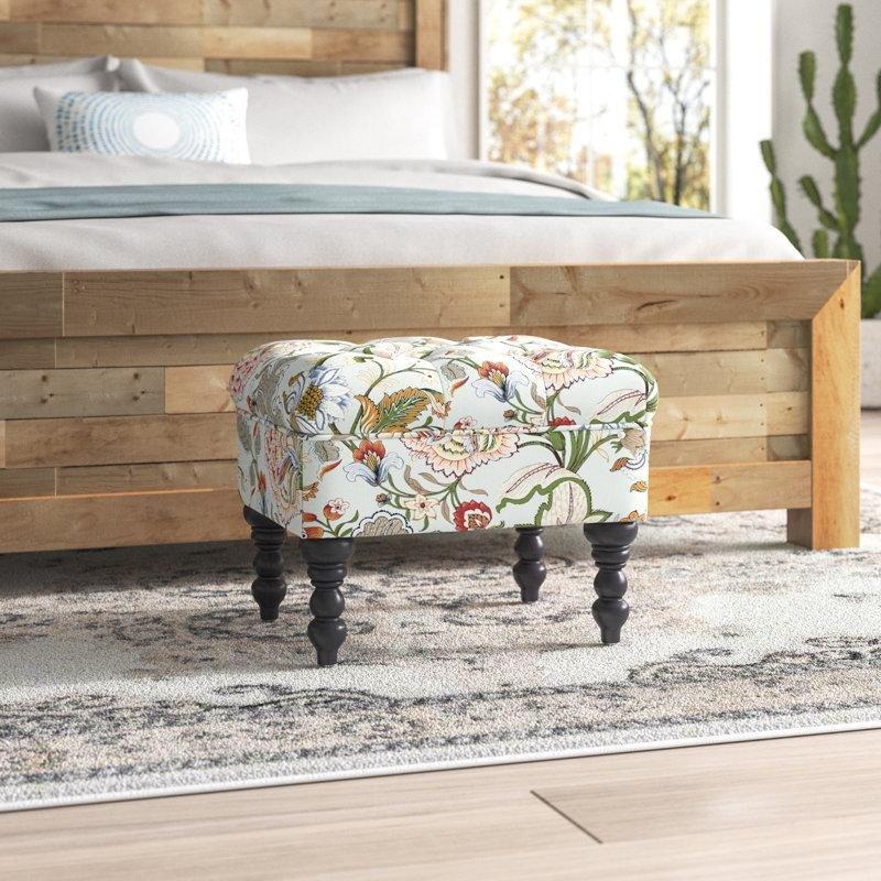 Bej Keten Kapitoneli Siyah Tornalı Masif Ahşap Ayaklı Puf - 53x42 cm - 165262