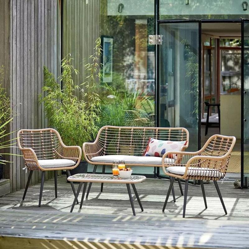 Bej Rattan ve Siyah Çelik Minderli 4 Kişilik Bahçe Takımı - 212341